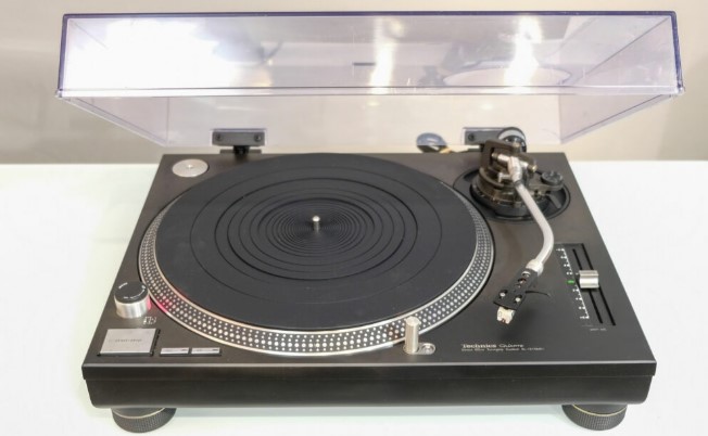 [SO-SL121] Technics SL1210MKII - DJ platenspeler + cartridge